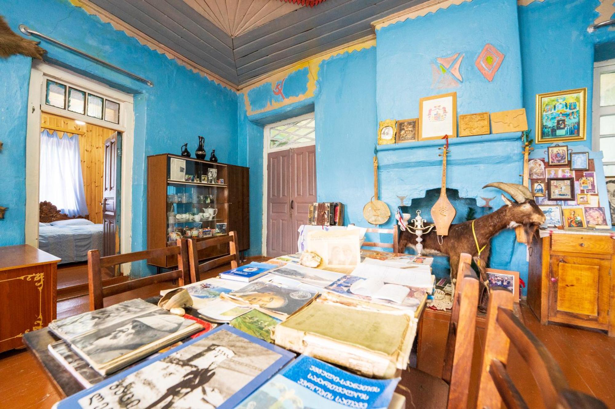 Guesthouse Svani Ushguli Buitenkant foto