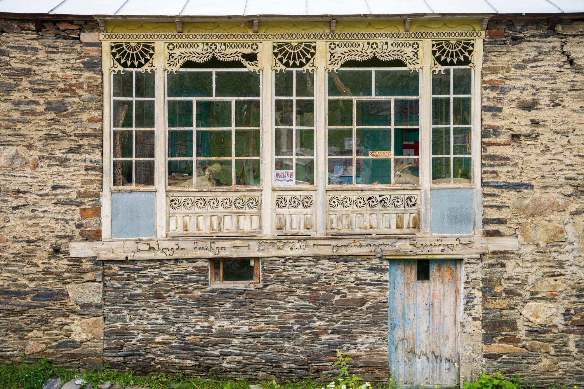 Guesthouse Svani Ushguli Buitenkant foto